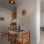 Ocean Perl Rooms *